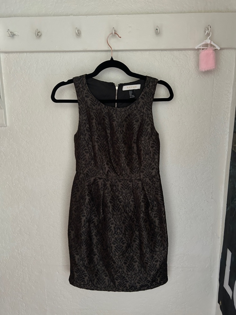 Chic Black Patterned Mini Dress
